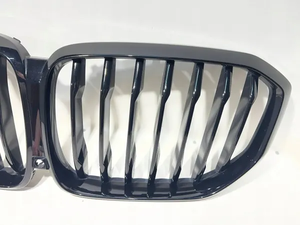 BMW X5 G05 Njurgrill OEM 7454887 - Begagnad image 3
