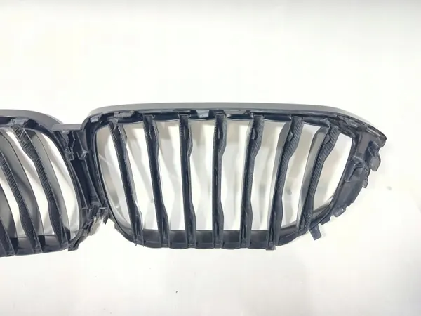 BMW X5 G05 Njurgrill OEM 7454887 - Begagnad image 7