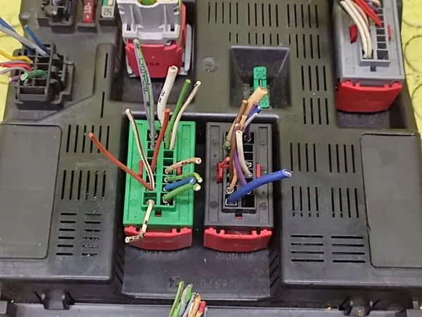 Módulo BSI PEUGEOT 307 image 3