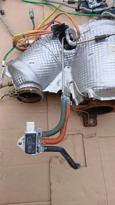 DACIA RENAULT NISSAN CATALYTIC CONVERTER 1.5 dCI 208022037R image 3