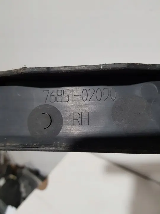 TOYOTA COROLLA E12 2004 - 07 Framskärmsspoiler image 5