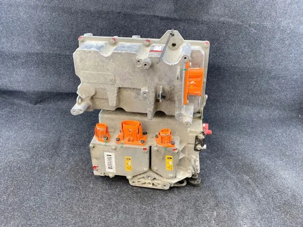 Inversor Renault Zoe OEM 296G93381R - Usado image 8