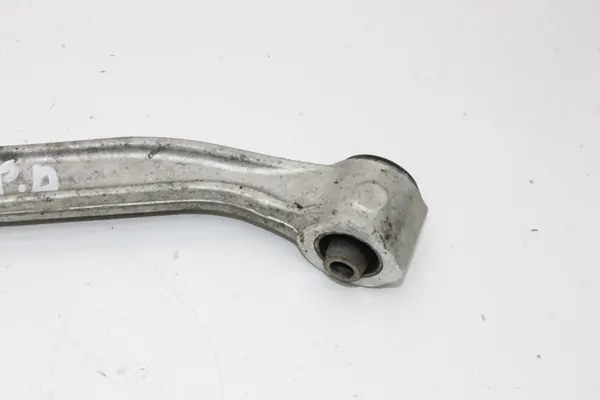 Braccio di controllo anteriore destro superiore INFINITI M (Y51) OEM image 2