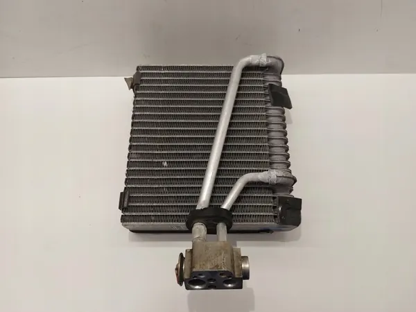 Volkswagen Transporter - Caravelle T5 2012 Condensador A/C 7H1820101A image 2