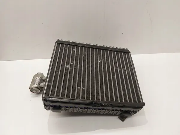 Volkswagen Transporter - Caravelle T5 2012 Condensador A/C 7H1820101A image 4