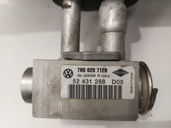 Volkswagen Transporter - Caravelle T5 2012 Condensador A/C 7H1820101A image 8