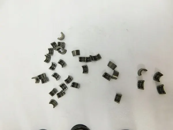 Kit Soupapes Culasse OEM 6mm pour 1.9 16V 150 CDTI image 3