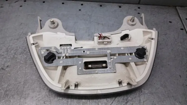 Fiat Stilo Kupébelysning OEM 46791389 - Begagnad image 3
