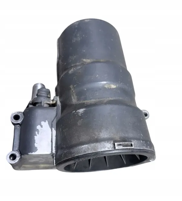 Scania Oljefilterhus OEM 2731876 - Begagnad image 2