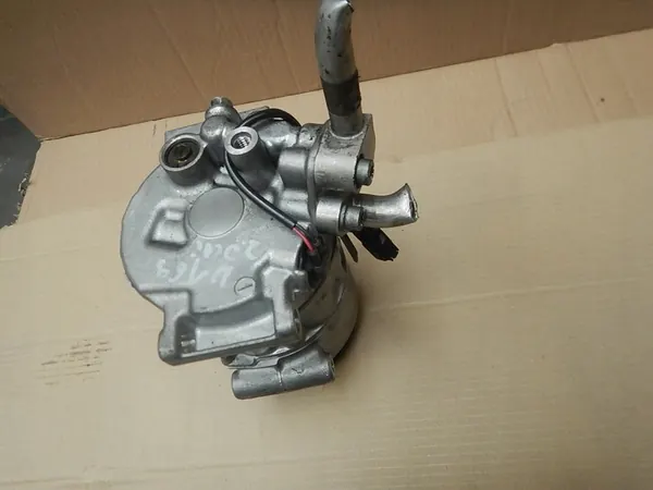 Compresor de aire acondicionado Mercedes W169 W245 2.0 CDI A0012309111 image 8