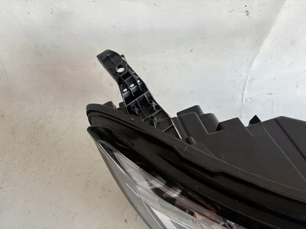 RENAULT AUSTRAL Oikea Ajovalaisin 260100650R image 7