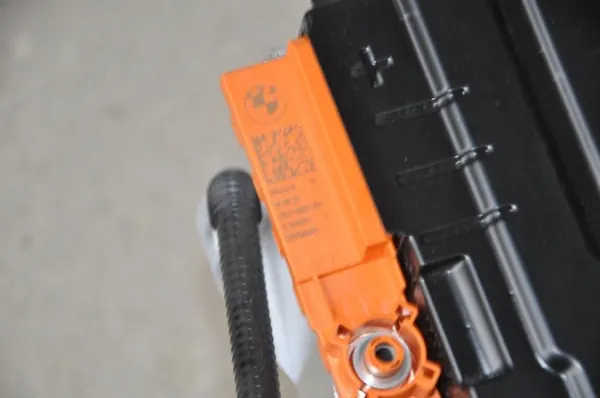 BMW iX3 2023 batterijcel OEM 9426646 - 1 Ah image 3