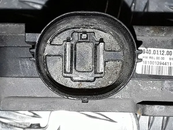 Relé Volvo V70 2008 2400td 136kw OEM 940011200 image 3