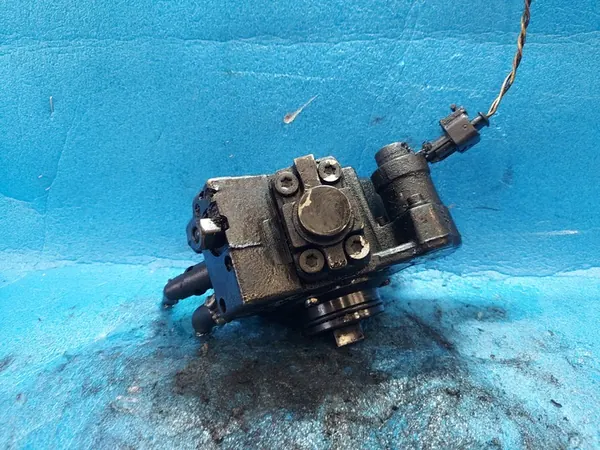 Bosch Brandstofpomp 0445010157 image 8