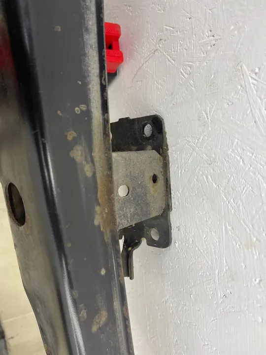 VW T5 Lift Takapuskuri Palkki Transporter Multivan image 3