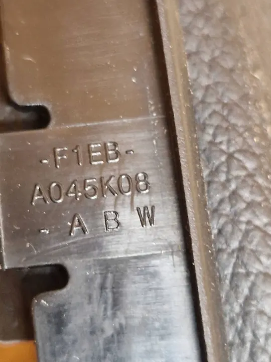 Ford Focus Versnellingspook OEM F1EBA045K08 - Gebruikt image 5