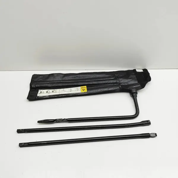 CADILLAC ESCALADE Kit d'outils 2019 OEM 22969370 image 4