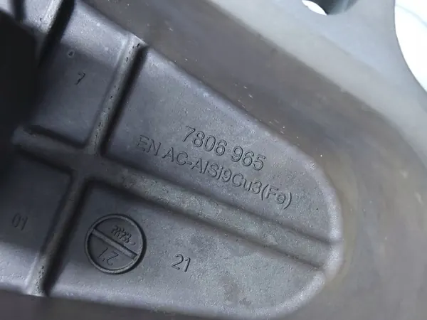 Peça de direção Volvo OE usada OEM 7806965 image 5
