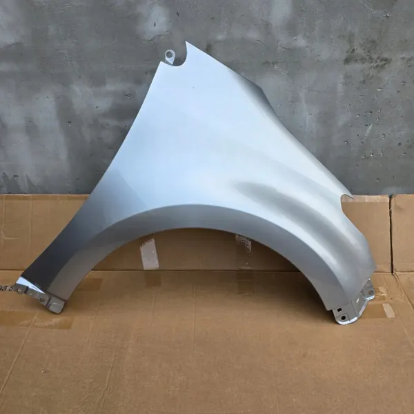 Toyota Yaris IV oikea etulokasuoja OEM 53811-K0070 image 2
