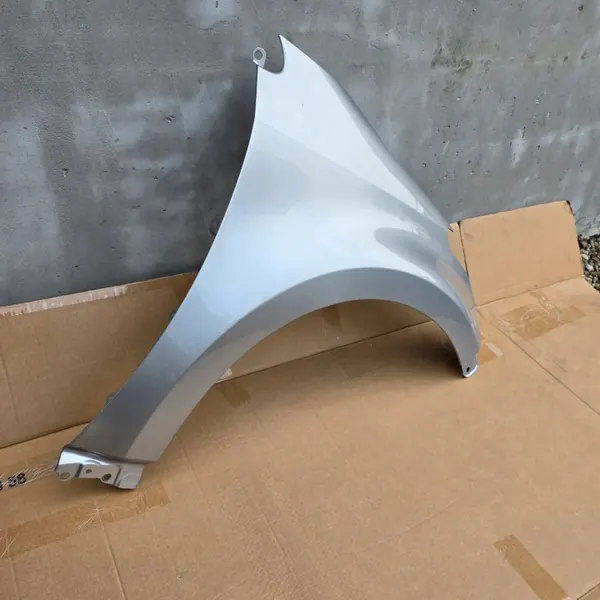 Toyota Yaris IV oikea etulokasuoja OEM 53811-K0070 image 3