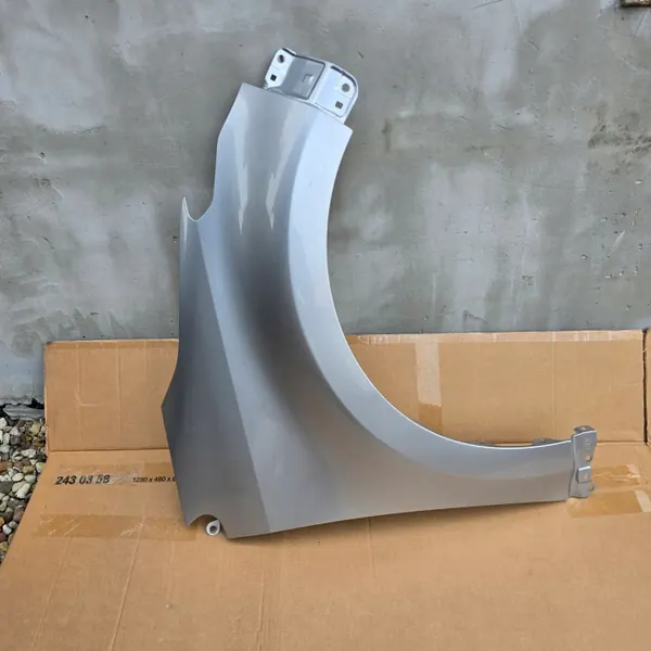 Toyota Yaris IV oikea etulokasuoja OEM 53811-K0070 image 4