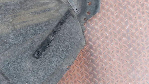 Toyota RAV4 IV Front Right Wheel Arch OEM 53875-42080 image 8