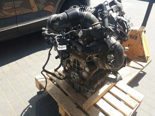 Moottorilohko VW Sharan AUDI Q3 SEAT Alhambra 2.0tdi DLT image 3