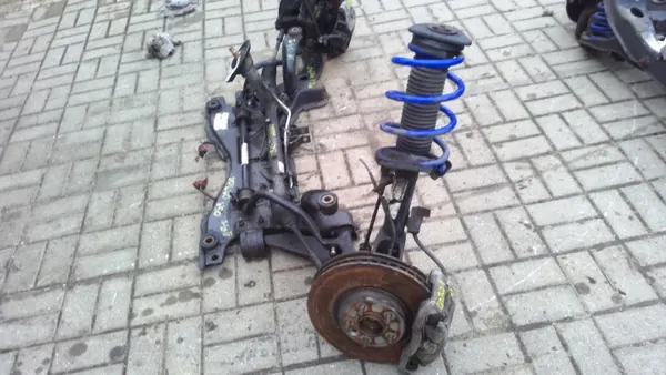 Volvo Aufhängungslenker OEM 34013131 - Gebraucht image 10