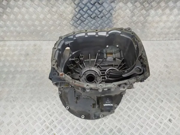 Versnellingsbakhuis Scania GRS 895R 905R Voor Gebruikt image 2