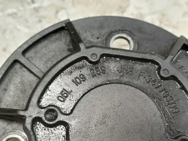 OEM 06L109259D Kamaxellägesensor för VAG image 4