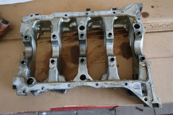 Oliepan basis Honda CR-V III 2.0 OEM CR-V III 2.0 PODSTAWA MISKI image 2