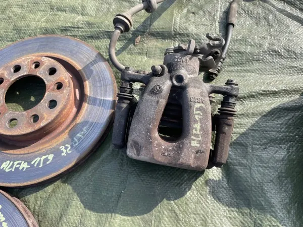 Kit Freno Brembo Alfa Romeo 159 Brera OEM image 6