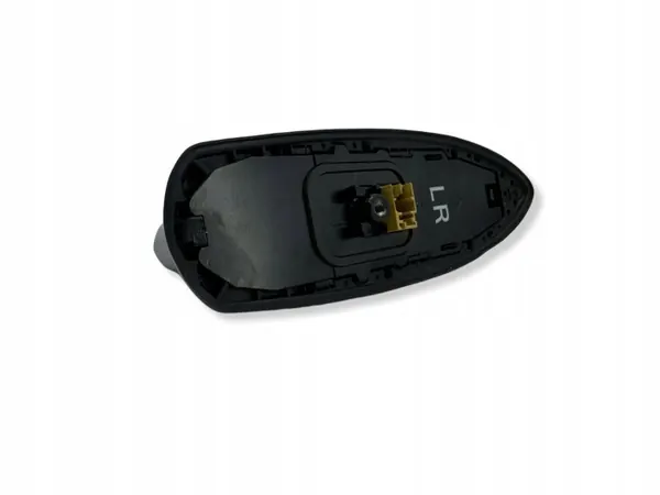 Toyota Yaris Cross GPS-antenne OEM LAA33053 image 9