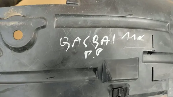 Oikea etupyöräkaari Nissan Qashqai J10 image 6