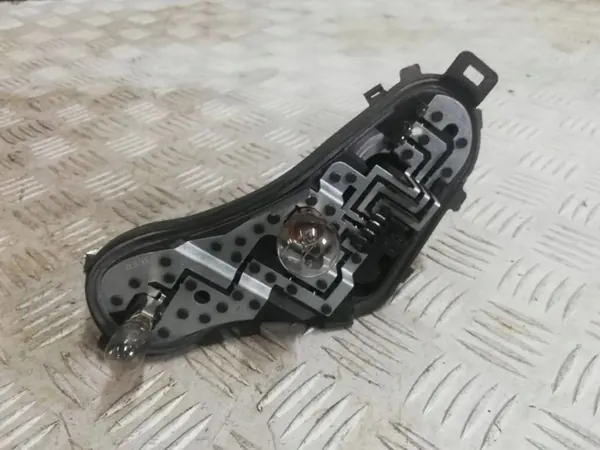Insert Phare Arrière Gauche Peugeot 3008 I OEM FRE25000 image 9
