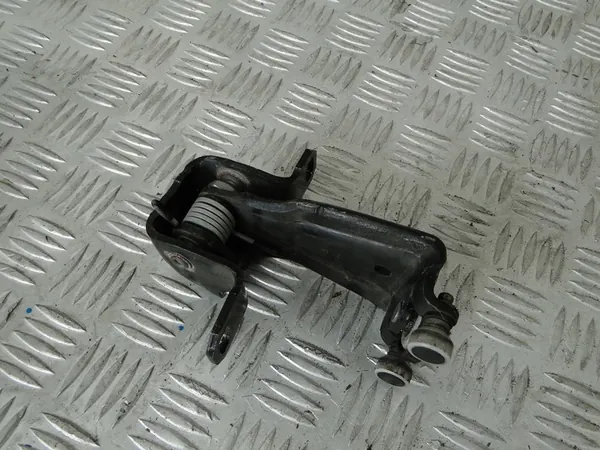 Skjutdörrsroller höger Mercedes V-Klass W447 image 8