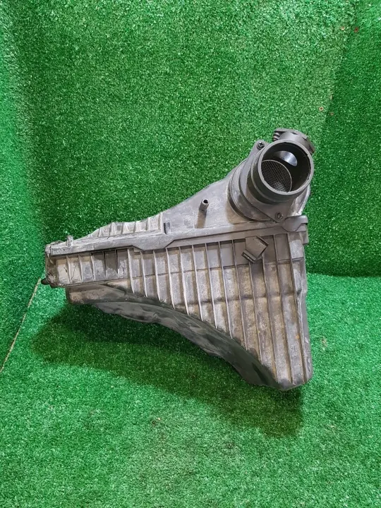 Luftfilterhus OEM 7L6129601AJ för Audi Q7 4.2TDI image 2