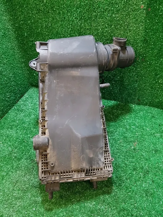 Luftfilterhus OEM 7L6129601AJ för Audi Q7 4.2TDI image 5