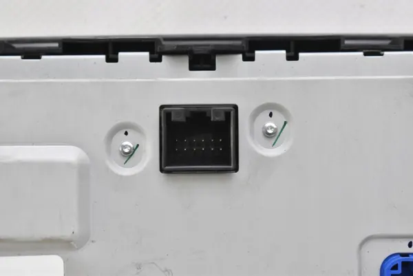 Radio Skoda OE OEM 5E0919605H pour Octavia 3 image 7