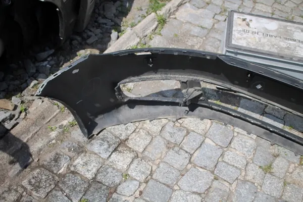 Supporto paraurti anteriore VW Sharan II 2010- OEM 7N0805903 image 3