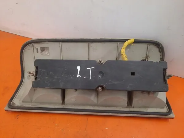 Volkswagen LT 2 II Luz Trasera Izquierda 2D0945257C image 4