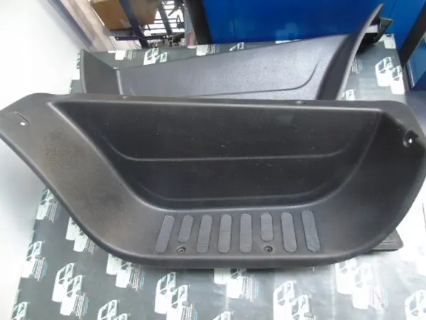 Renault Master IV Binnenstap Links OEM 15615116065 image 3