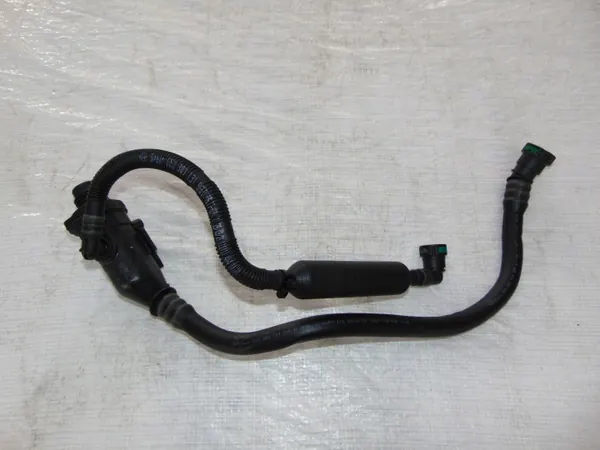 Conduite AdBlue 3Q0131965D pour Passat B8 image 2
