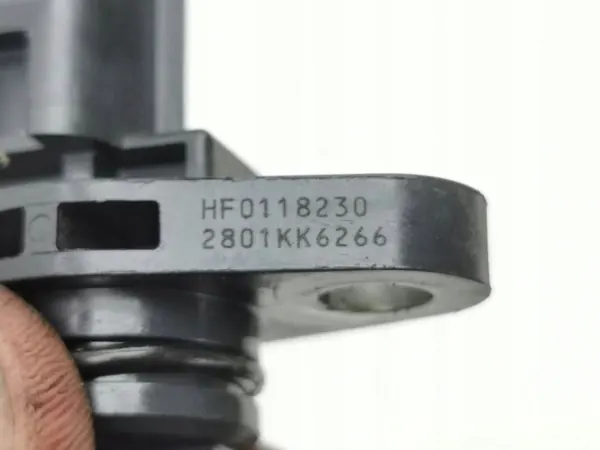 Mazda Nokka-akselin asentoanturi OEM HF0118230 image 9