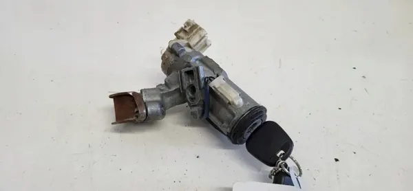 Interruptor de Encendido OEM 8978352010 Toyota Yaris image 4