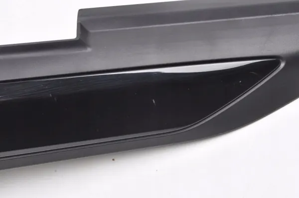 OEM 9825860880 Enjoliveur d'aile droit avant Peugeot 2008 II image 5