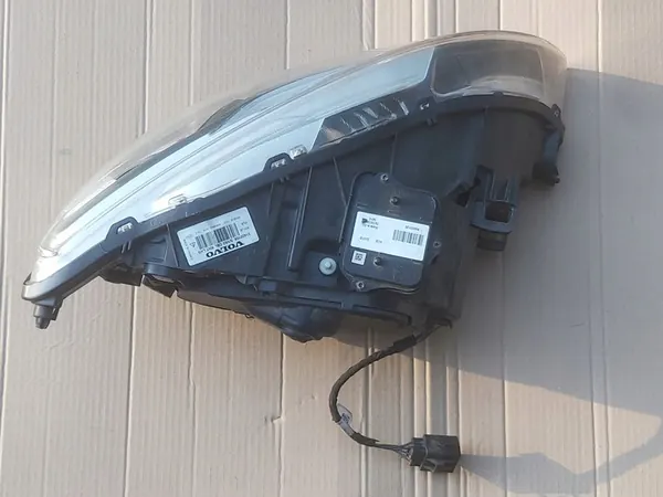 VASEN AJOVALO VOLVO S60 V60 LIFT BI-XENON image 4