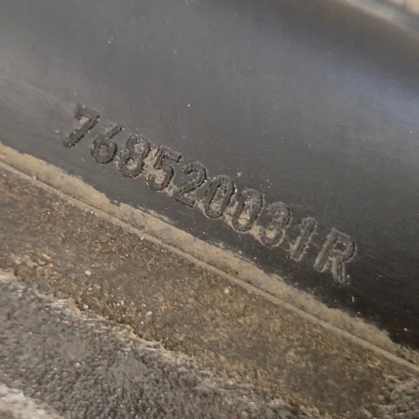 Dacia Duster I 13-17 Conjunto de soleiras dianteiras 768520031R image 4