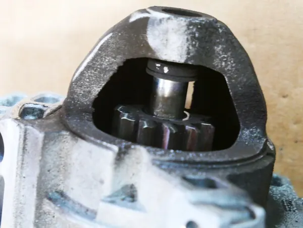 Motor de arranque BMW N47 8506657 image 4