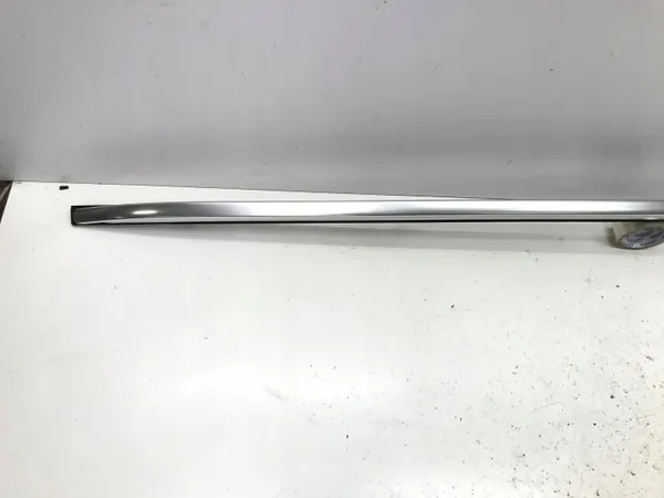Dakraail Rechts OEM 738206738R voor Renault Scenic E-Tech image 3